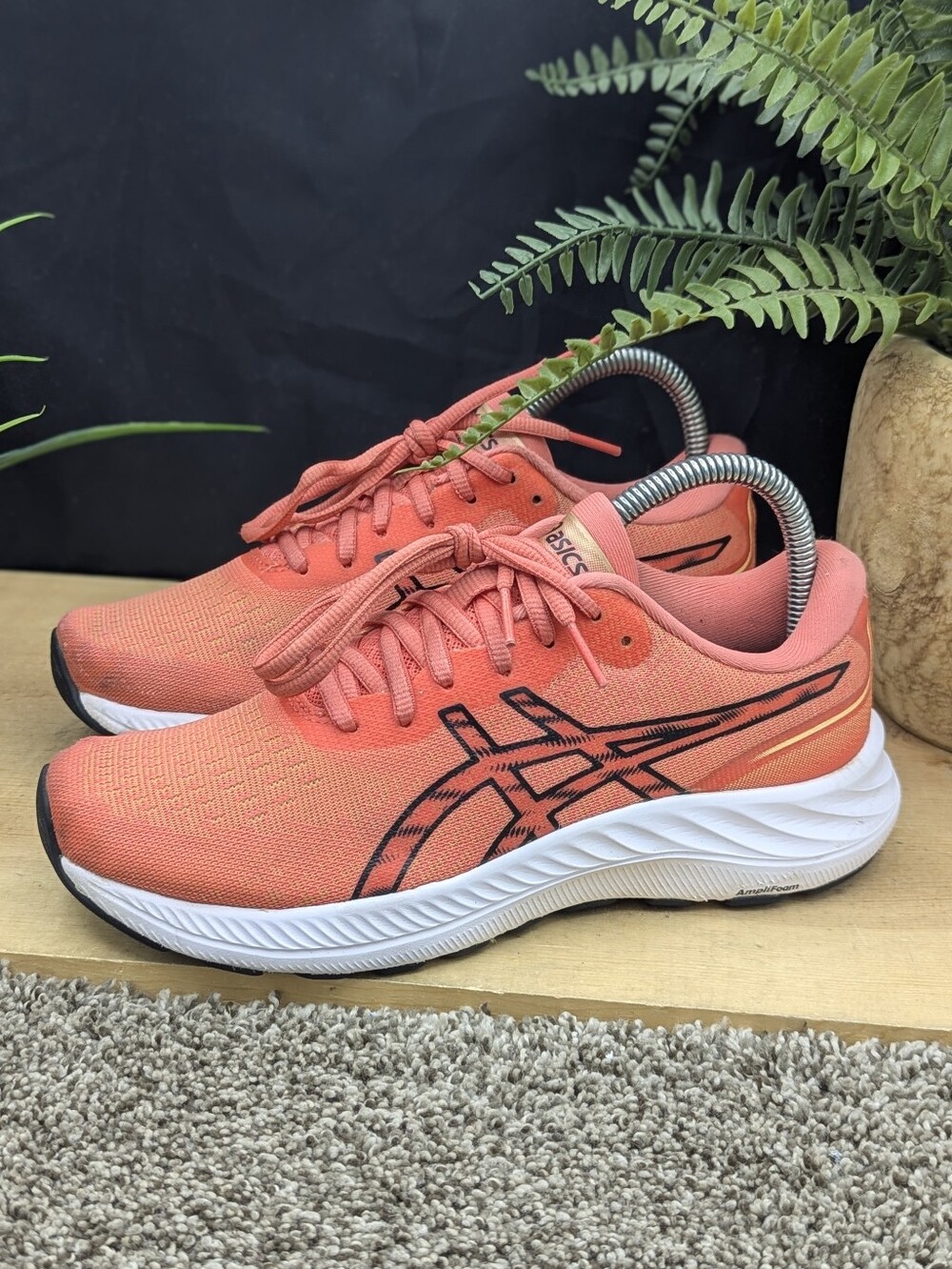 Asics Gel-Exite 9 Women's Size 6.5 Running Walking Shoes Casual Comfort
